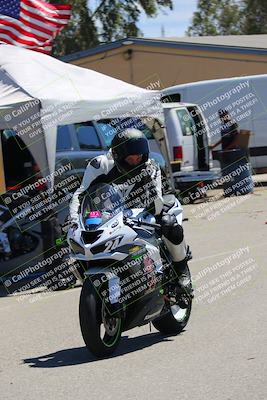 media/May-29-2022-Lets Ride (Sun) [[e8986be515]]/Around the Pits/